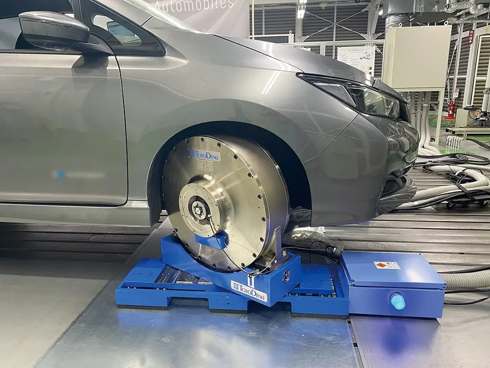 インタイヤハウスダイナモ